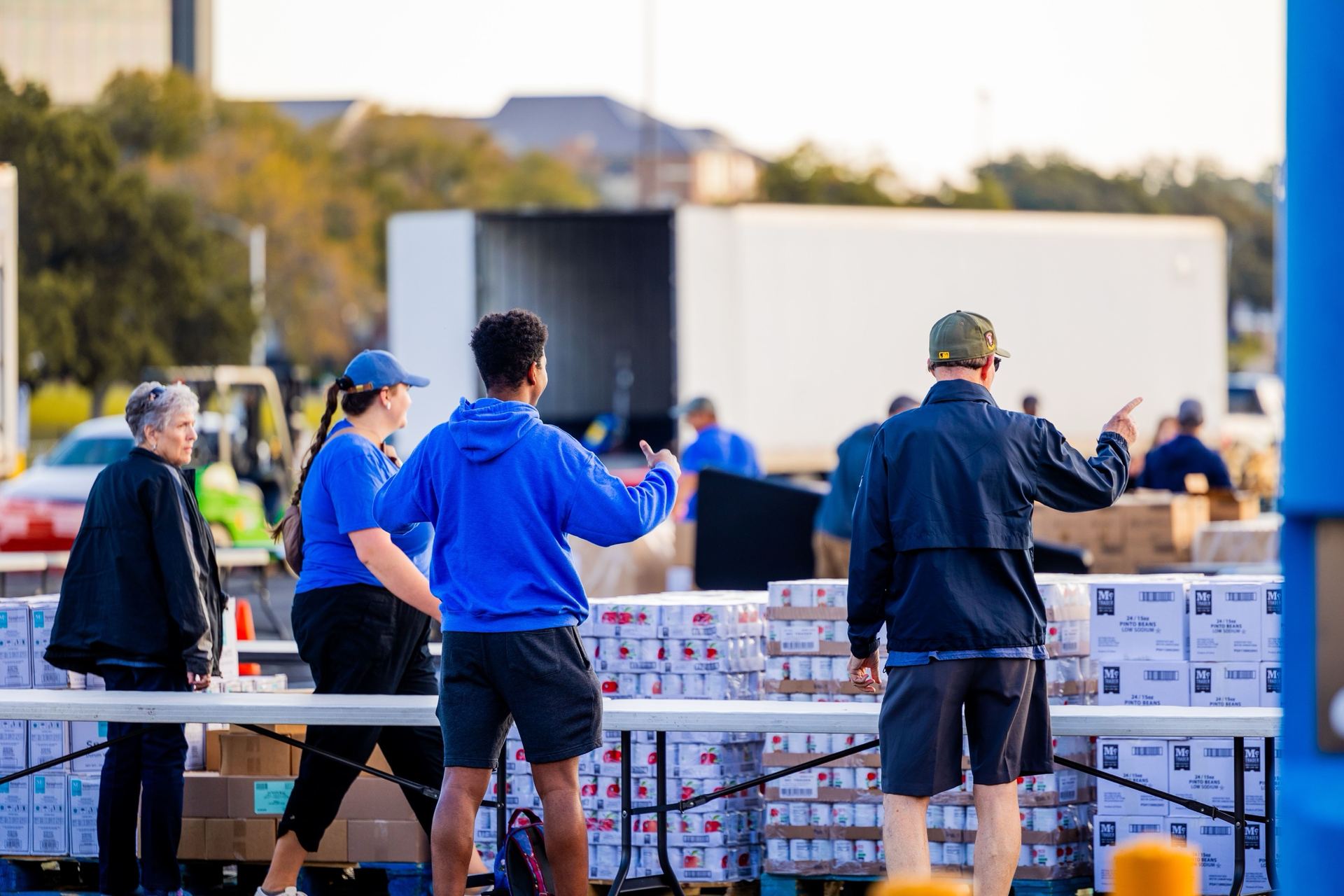 Volunteers at an outdoor food drive